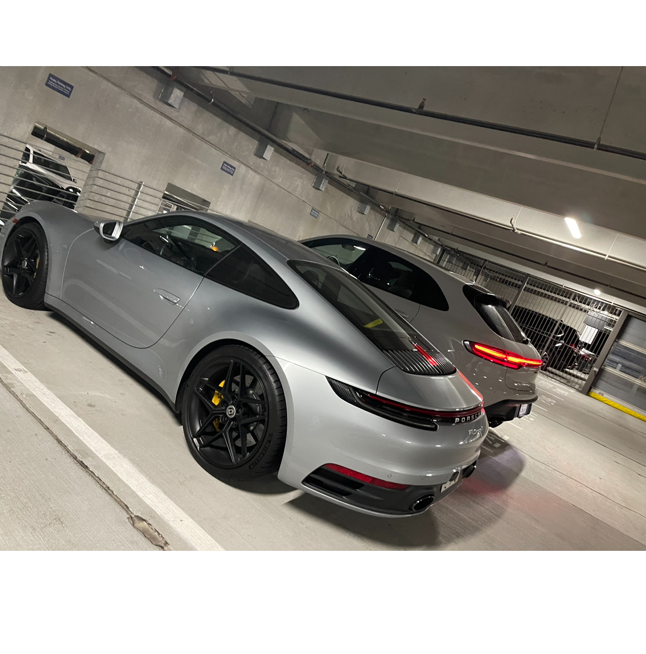 Used 2020 Porsche 911 Carrera S RWD image 9