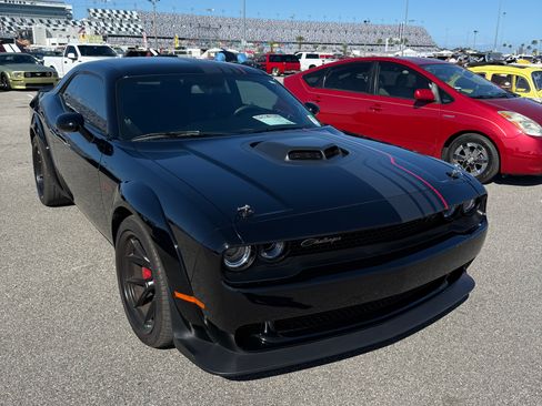 Used 2023 Dodge Challenger R/T Scat Pack image 1