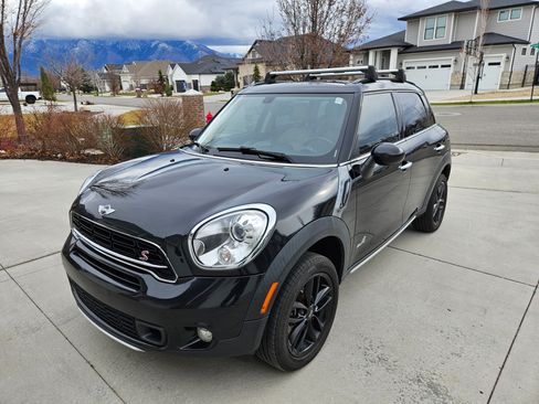 Used 2016 MINI Cooper Countryman S image 1