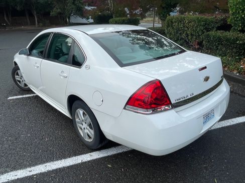Used 2009 Chevrolet Impala LS image 6