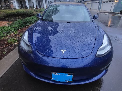 Used 2018 Tesla Model 3 Long Range image 2