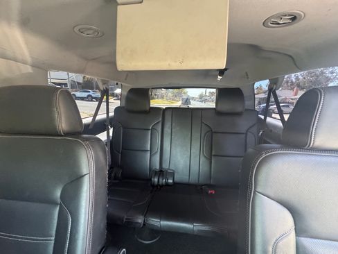 Used 2017 GMC Yukon XL Denali w/ Open Road Package AWD/4WD image 10