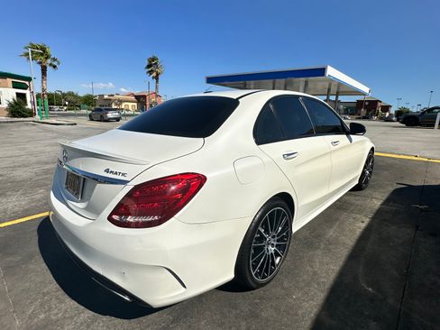 Used 2018 Mercedes-Benz C 300 4MATIC Sedan image 10