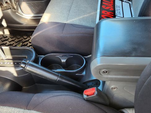 Used 2009 Jeep Wrangler X image 20