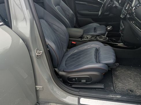 Used 2019 MINI Cooper Clubman S w/ Driver Assistance Package image 13