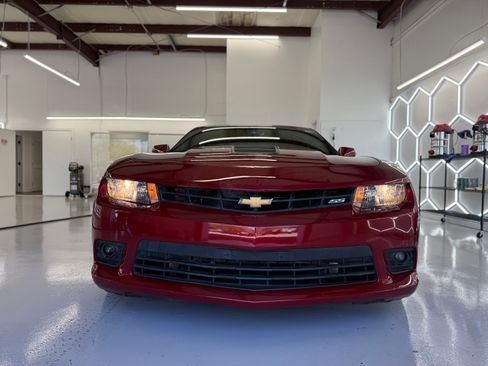 Used 2014 Chevrolet Camaro SS image 2