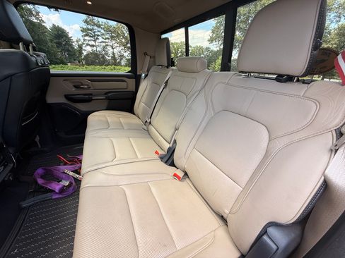 Used 2019 RAM 1500 Limited w/ Bed Utility Group AWD/4WD image 11