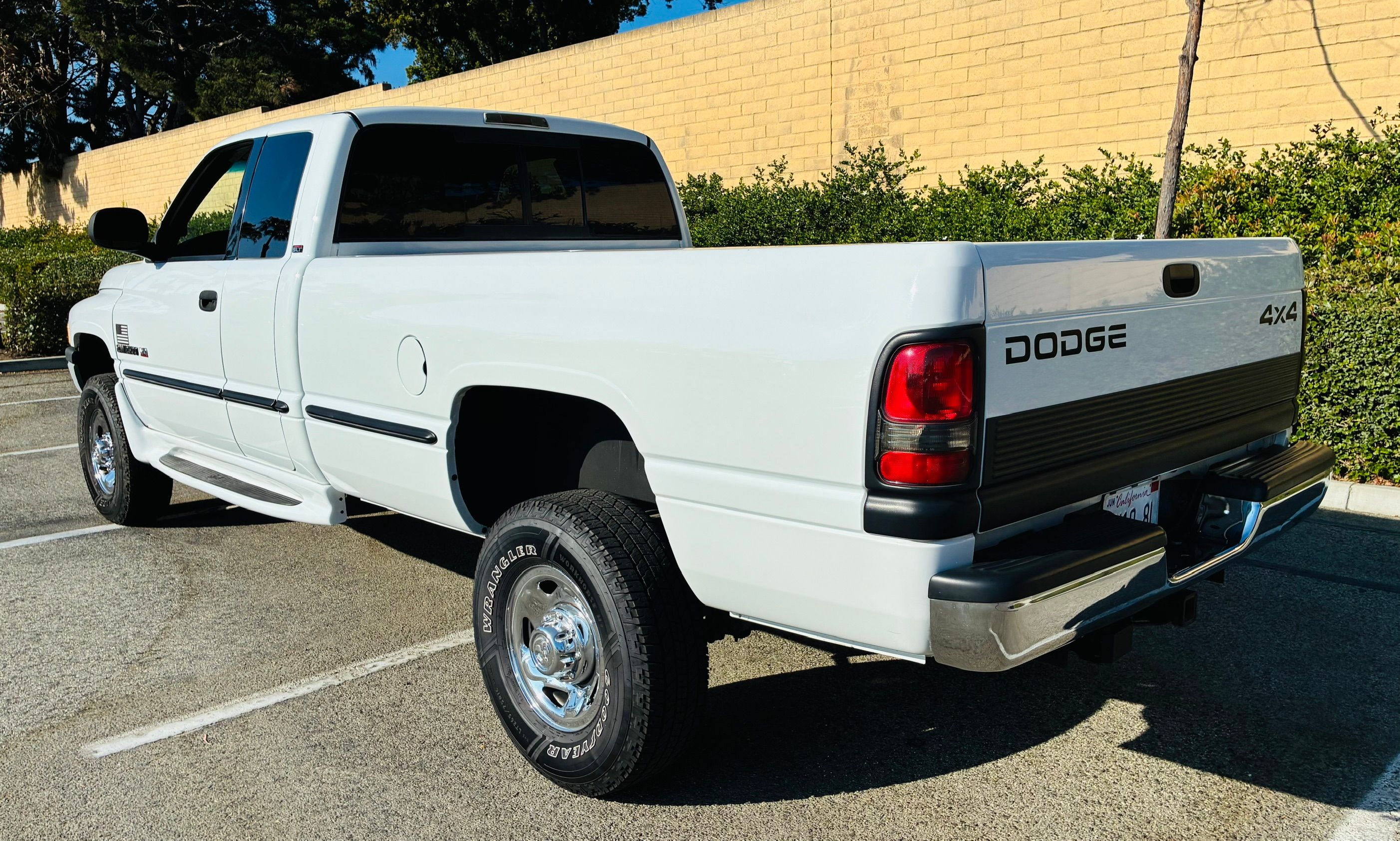 Used 1999 Dodge Ram 2500 Truck 4x4 Quad Cab image 4