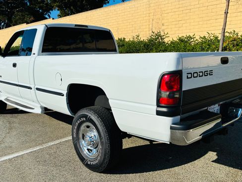 Used 1999 Dodge Ram 2500 Truck 4x4 Quad Cab image 4