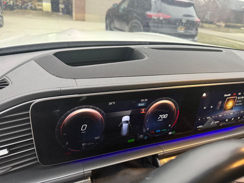 Used 2022 Mercedes-Benz GLS 450 450 4MATIC Sport Utility 4D image 13