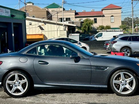 Used 2014 Mercedes-Benz SLK 250 image 5