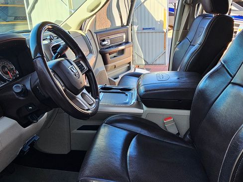 Used 2016 RAM 3500 Laramie Longhorn image 9