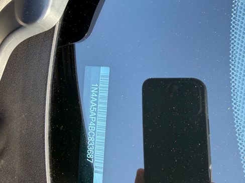 Used 2011 Nissan Maxima 3.5 SV w/ Premium Pkg image 18