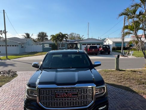 Used 2018 GMC Sierra 1500 Denali image 14