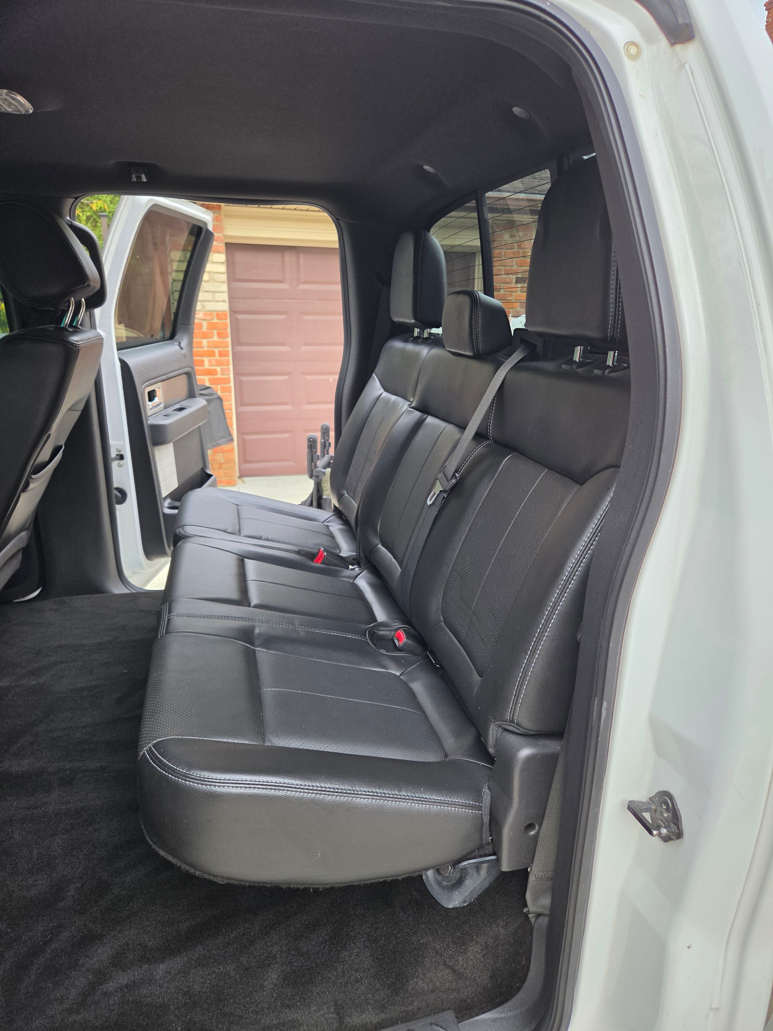 Used 2014 Ford F150 FX4 w/ Equipment Group 402A Luxury AWD/4WD image 20