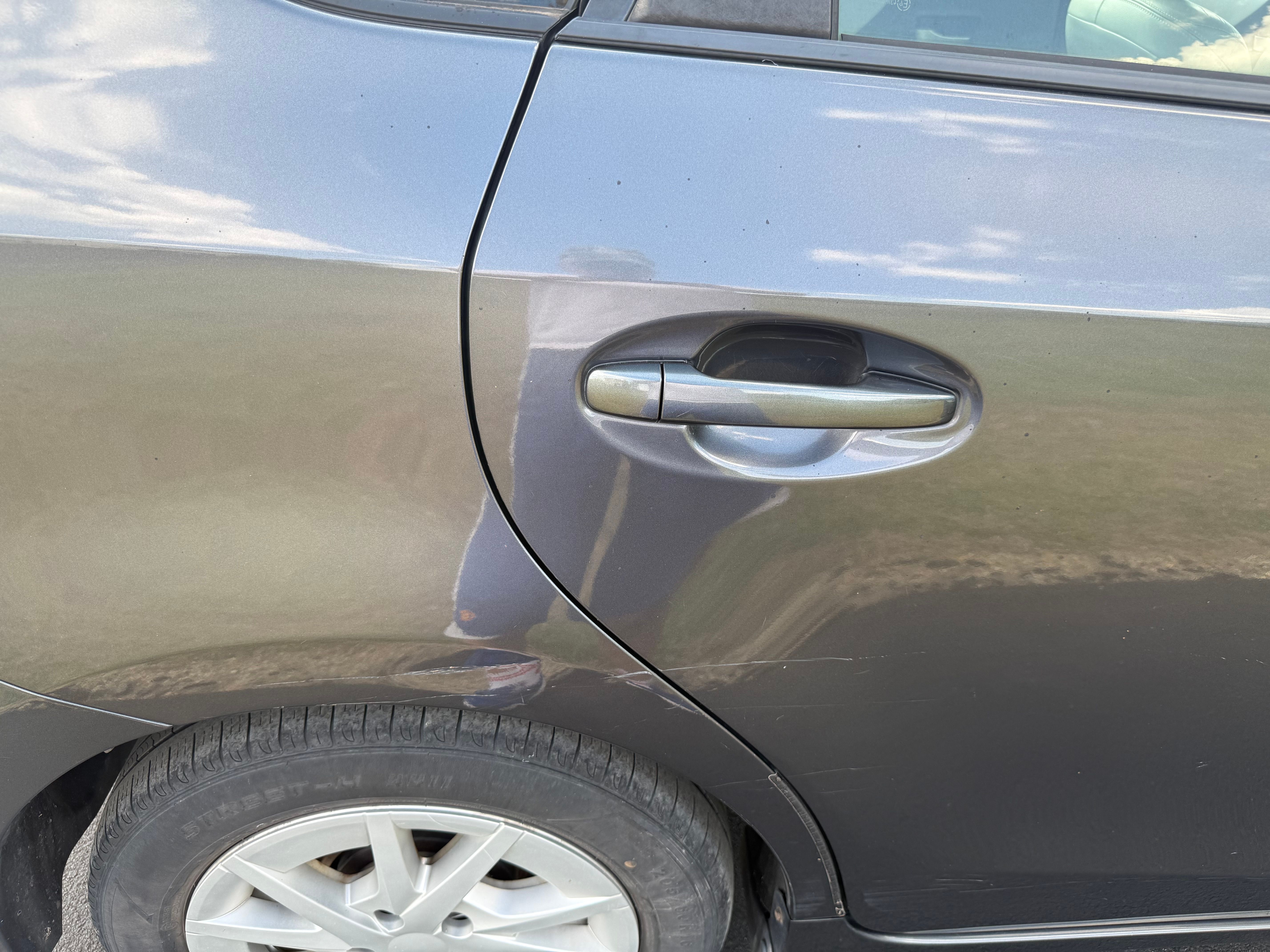 Used 2014 Toyota Prius V Three FWD image 19