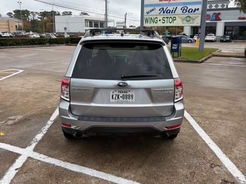Used 2010 Subaru Forester 2.5XT Limited image 5