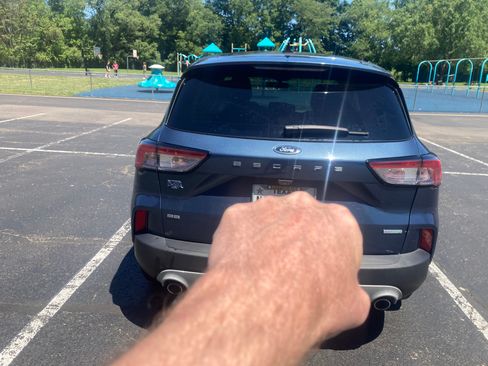 Used 2020 Ford Escape SE FWD image 5