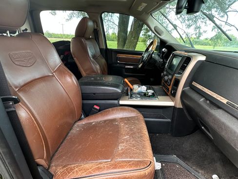 Used 2014 RAM 2500 Longhorn w/ Convenience Group image 4