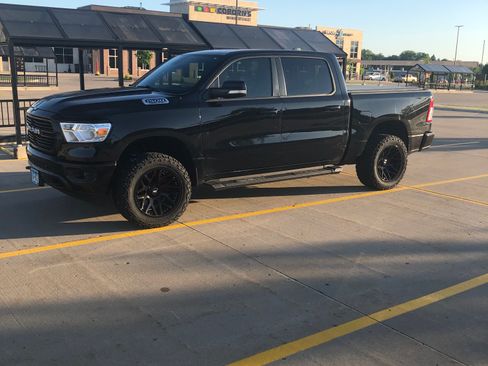 Used 2020 RAM 1500 Big Horn image 4