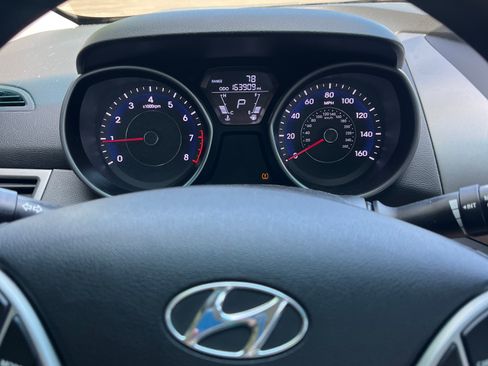 Used 2012 Hyundai Elantra GLS w/ Preferred Pkg 3 FWD image 15