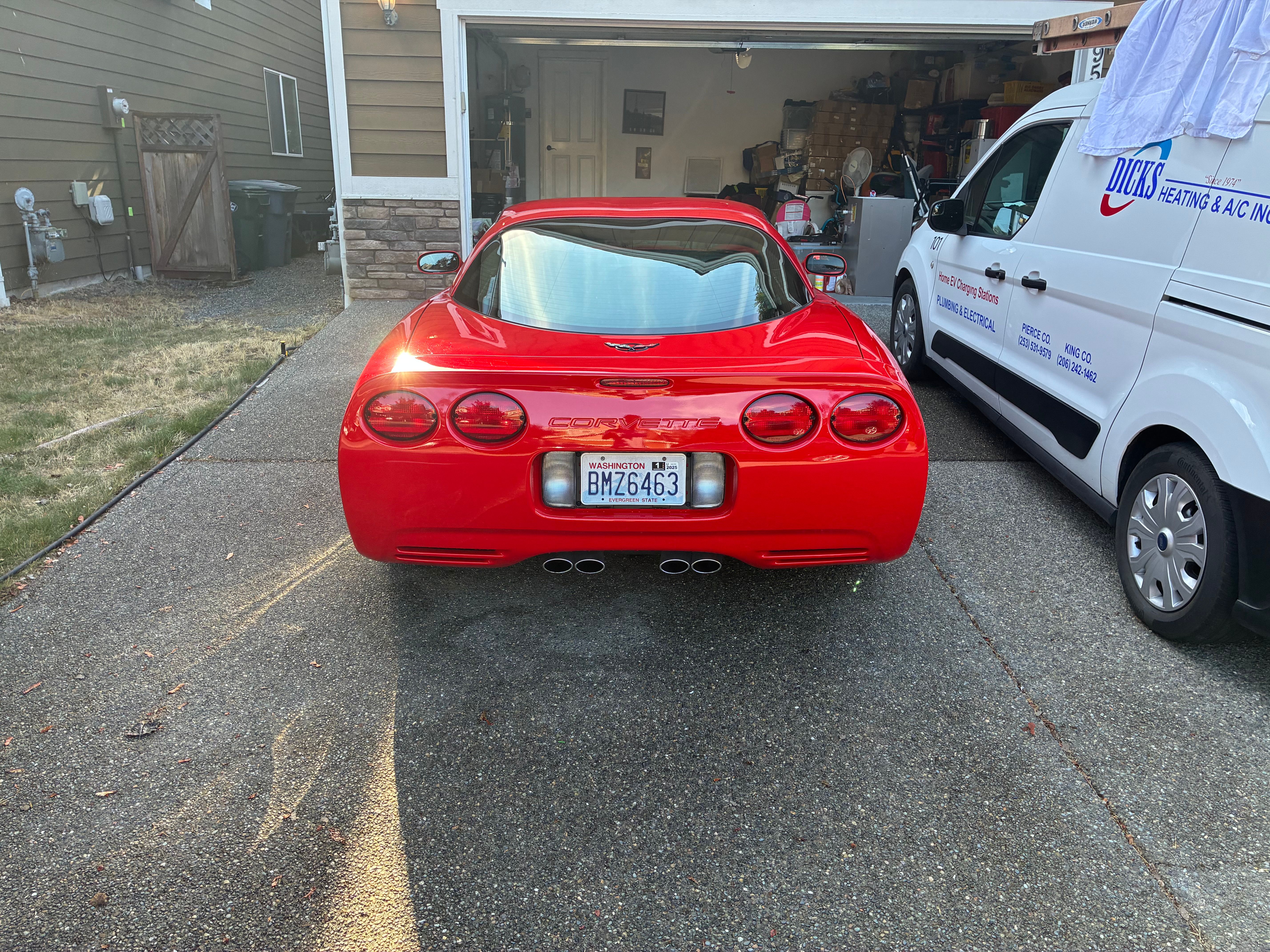 Used 2002 Chevrolet Corvette Coupe RWD image 6
