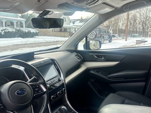 Used 2019 Subaru Ascent Premium w/ Popular Package #2 image 5