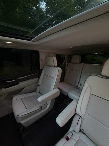 Used 2022 GMC Yukon XL Denali AWD/4WD image 14
