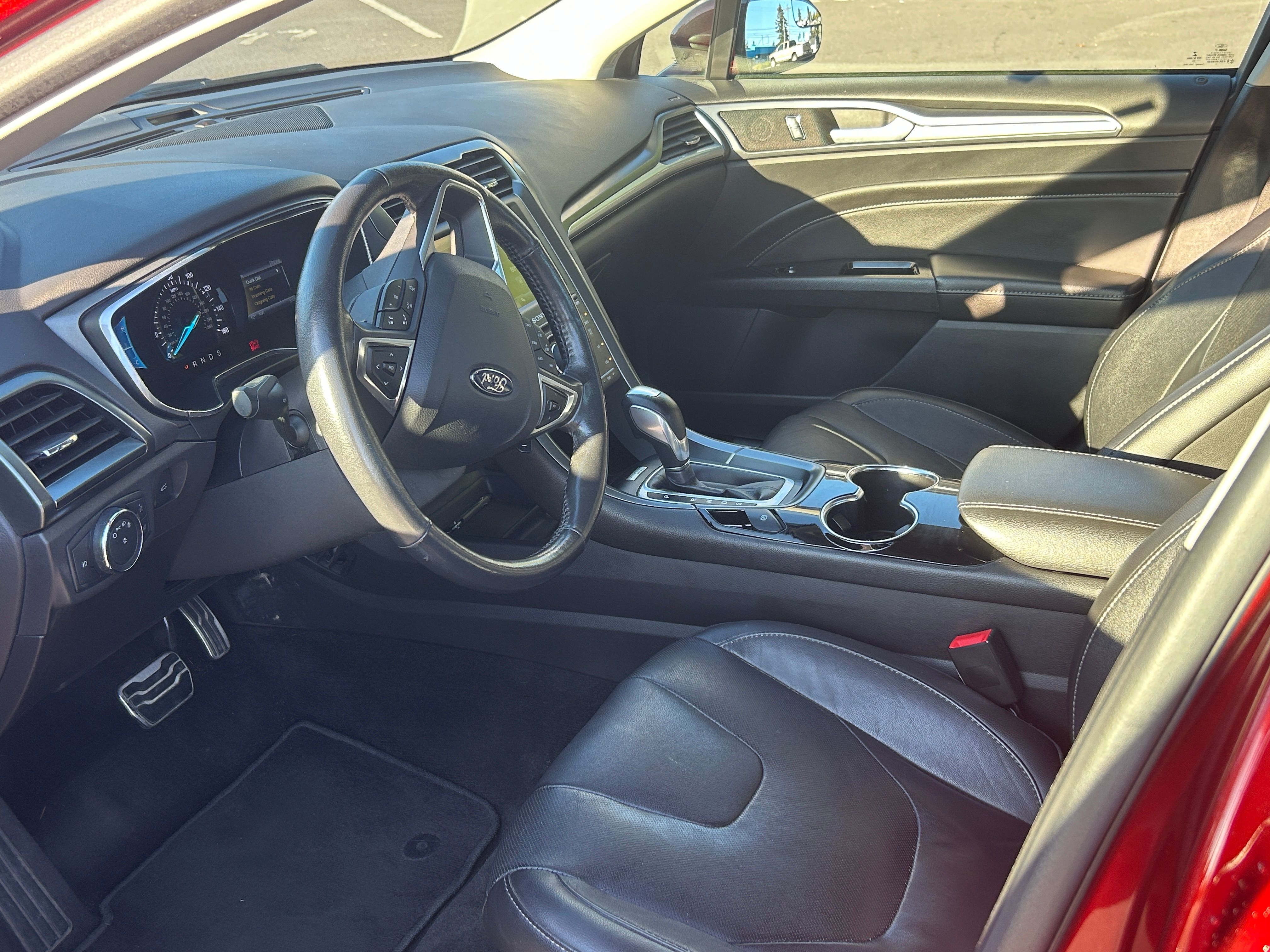 Used 2014 Ford Fusion Titanium FWD image 13