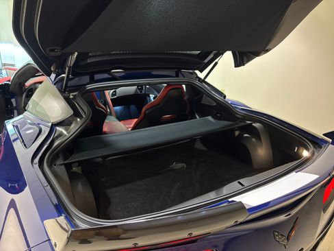 Used 2019 Chevrolet Corvette Grand Sport RWD image 4