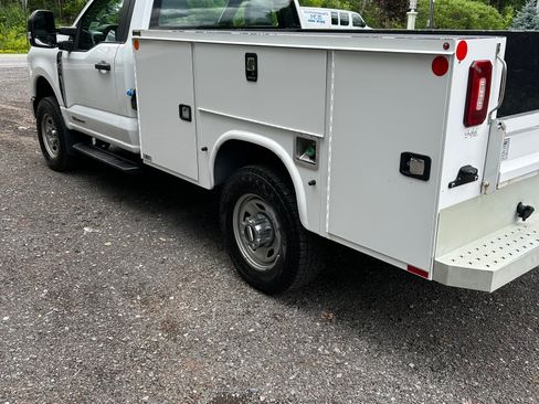 Used 2023 Ford F350 XL w/ Snow Plow Prep Package AWD/4WD image 4