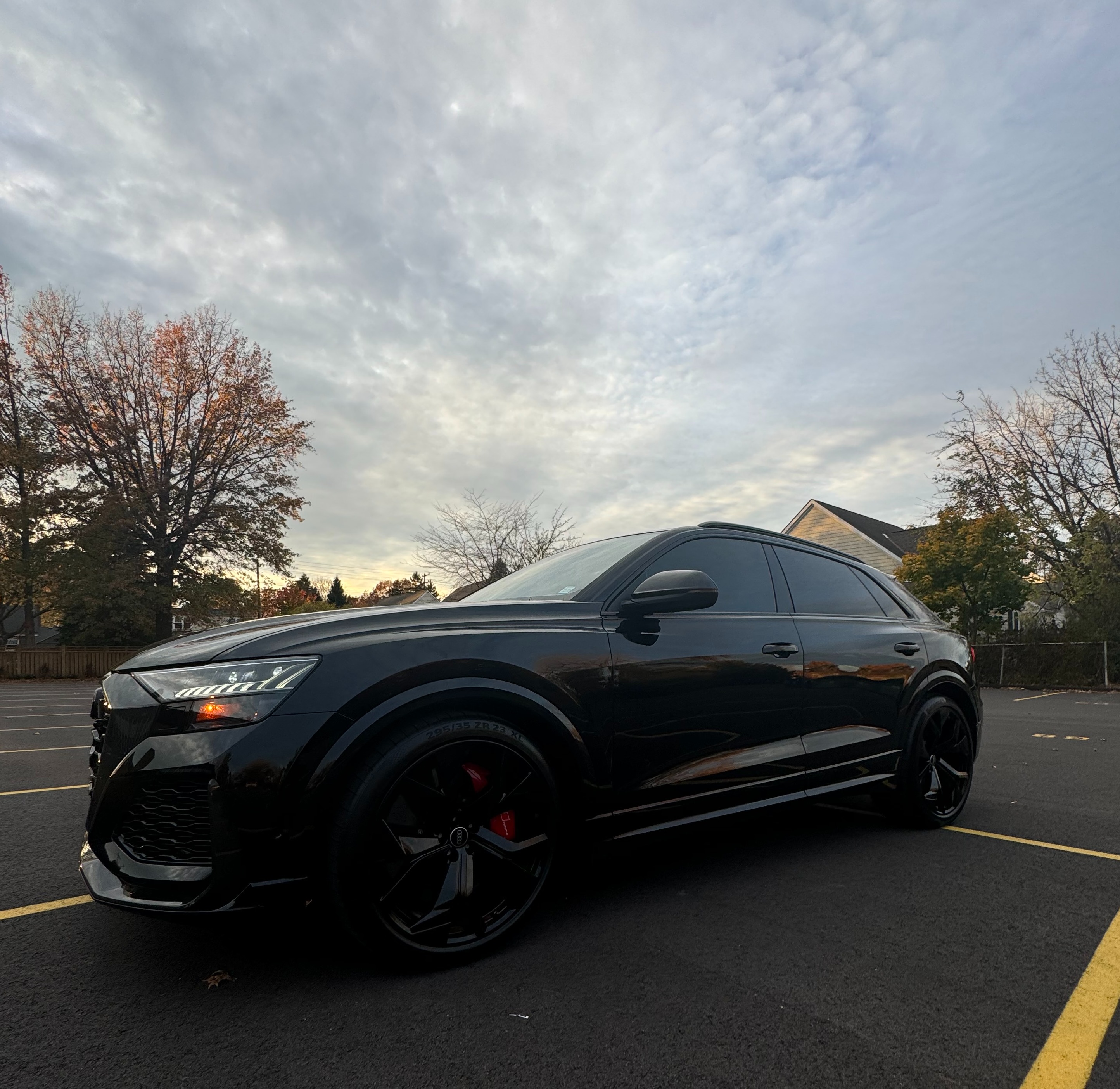 Used 2021 Audi RS Q8 w/ Carbon Optic Package AWD/4WD image 8