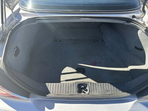 Used 2005 Jaguar XJ8 image 16