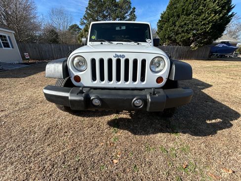 Used 2011 Jeep Wrangler Sport image 4