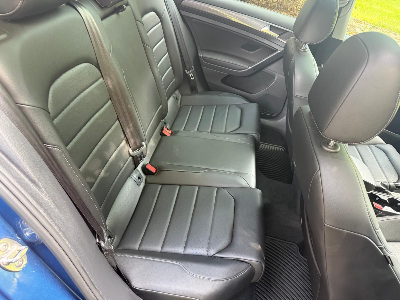 Used 2018 Volkswagen Golf Alltrack SEL AWD/4WD image 19