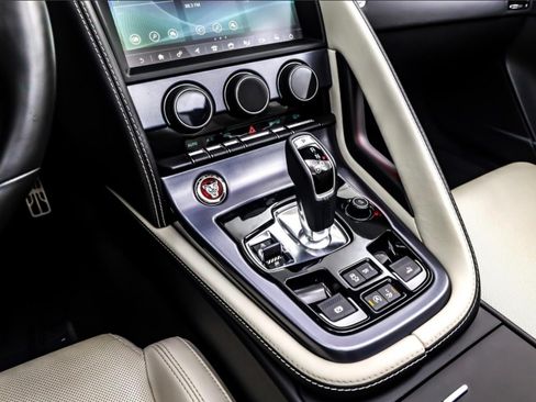 Used 2021 Jaguar F-TYPE First Edition RWD image 8