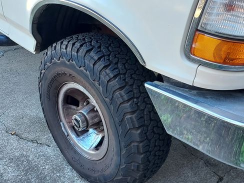 Used 1995 Ford F150 XL image 5