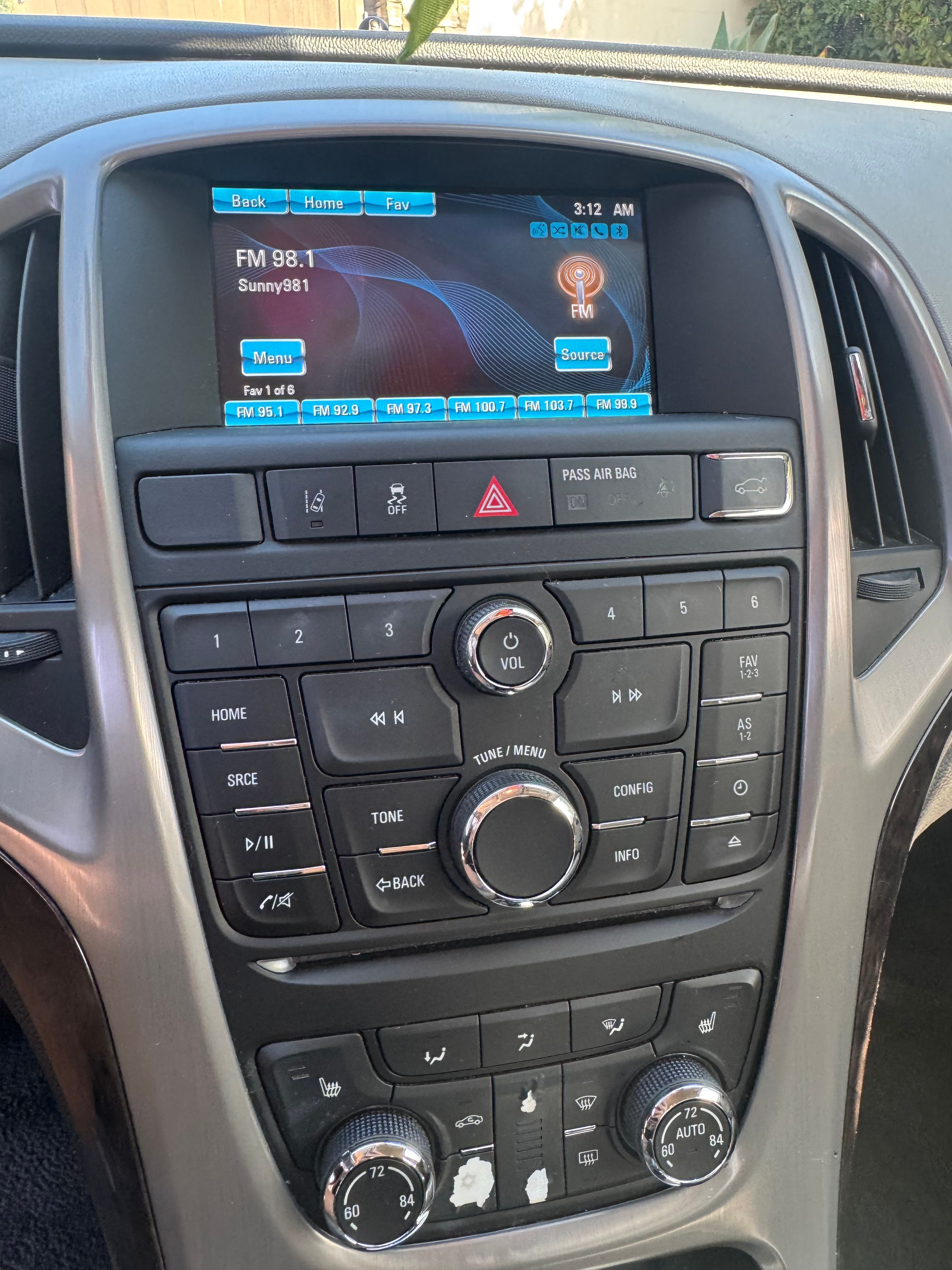 Used 2014 Buick Verano Convenience FWD image 8