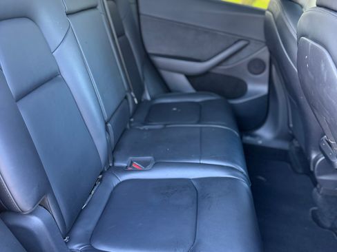 Used 2023 Tesla Model Y Long Range AWD/4WD image 20