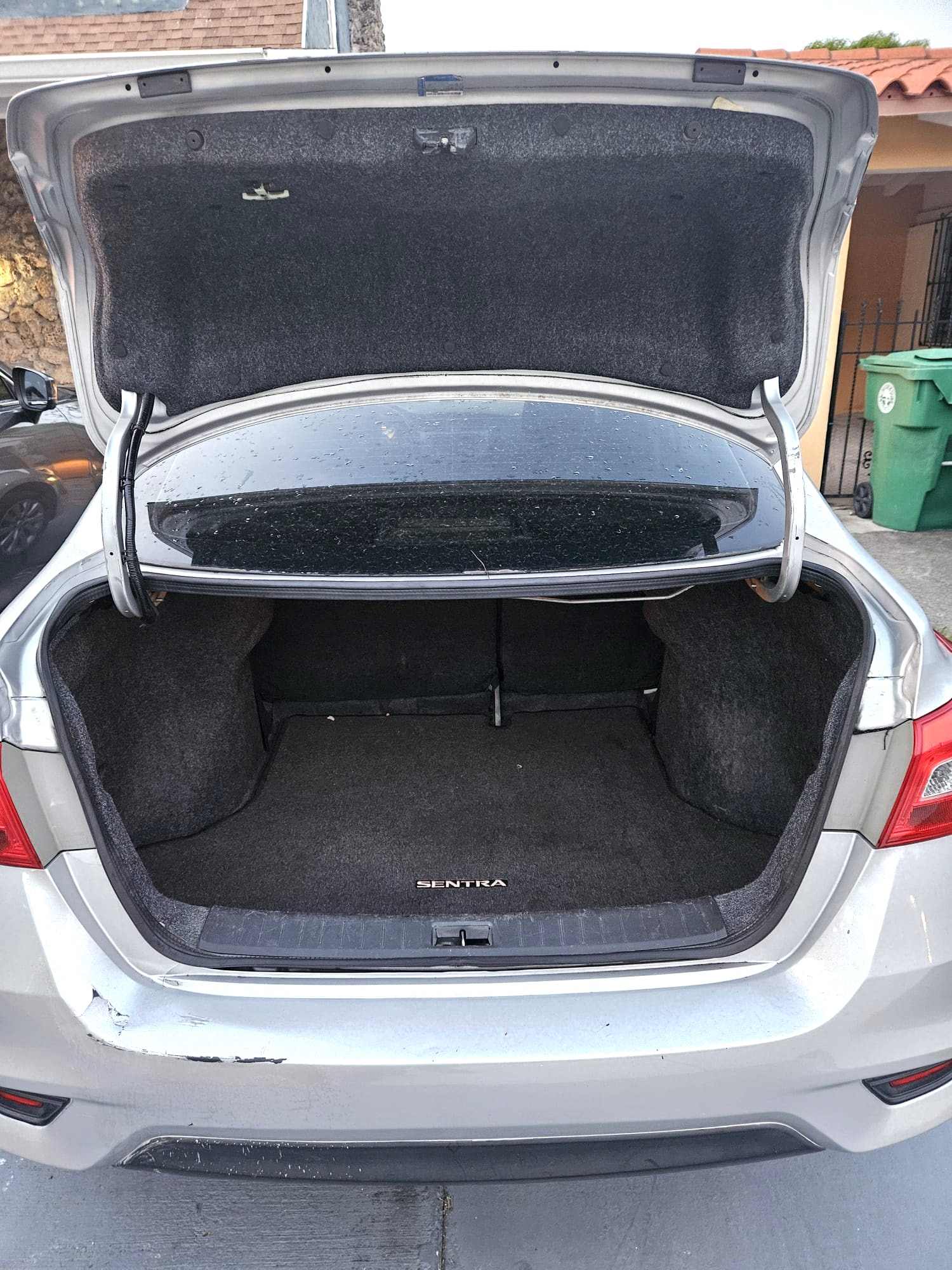 Used 2019 Nissan Sentra S FWD image 11