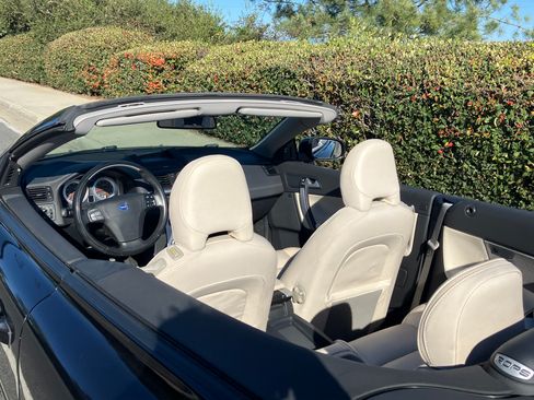 Used 2013 Volvo C70 T5 image 15