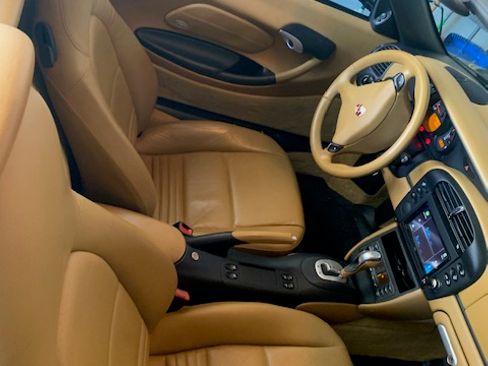 Used 2003 Porsche Boxster Cabriolet 2D image 9