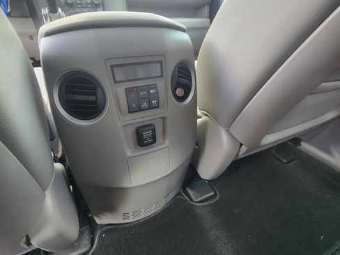 Used 2015 Honda Pilot EX-L image 10