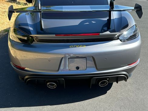 Used 2024 Porsche 718 Cayman GT4 RS image 16