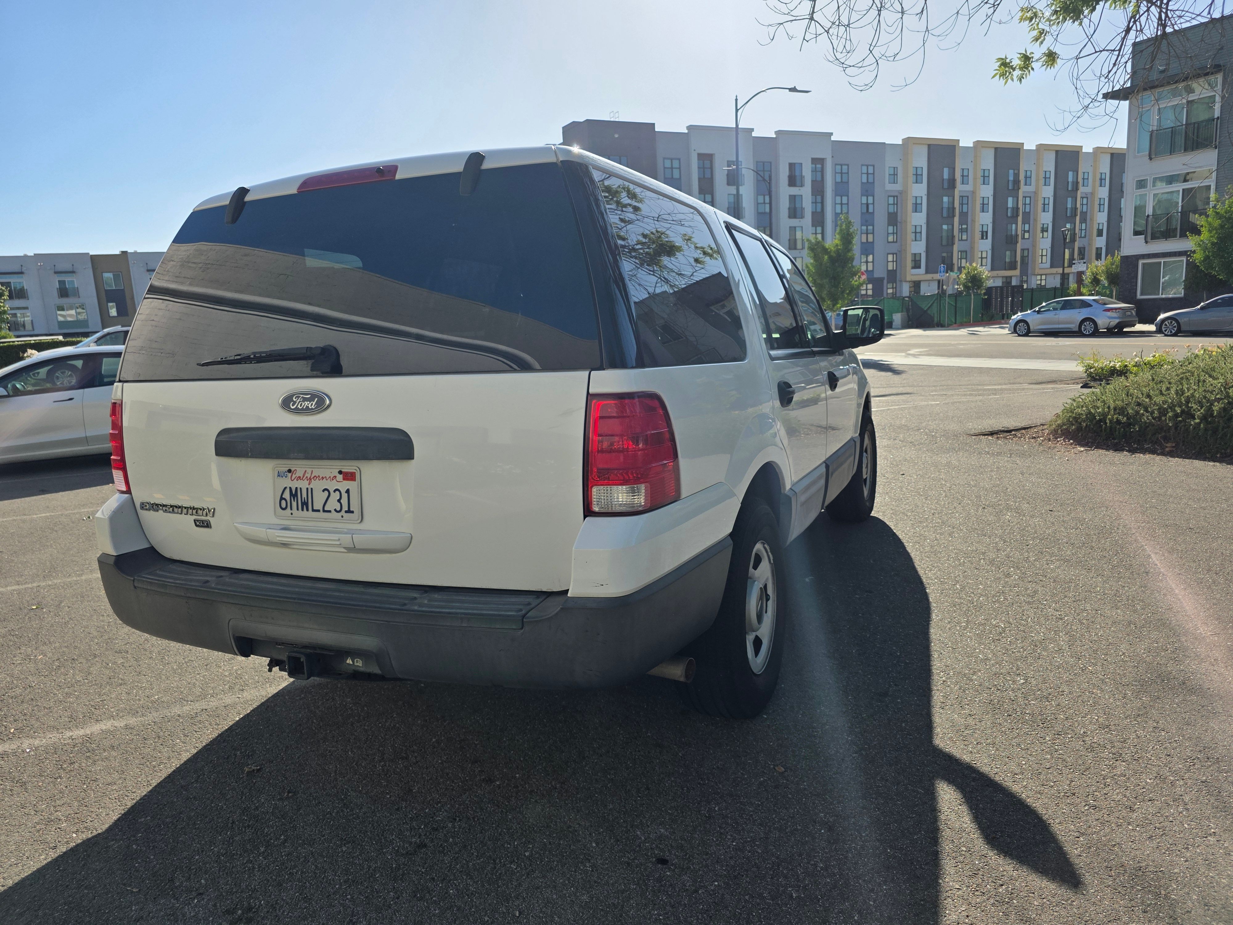 Used 2004 Ford Expedition XLT AWD/4WD image 10