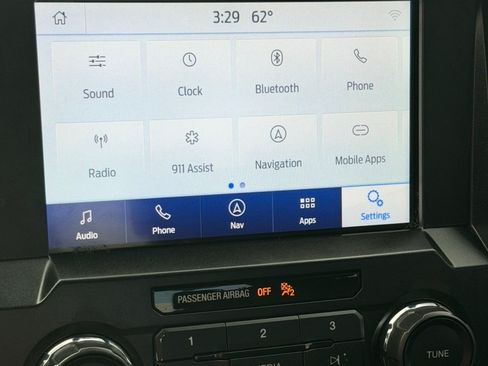 Used 2020 Ford F150 XLT w/ Equipment Group 302A Luxury image 12