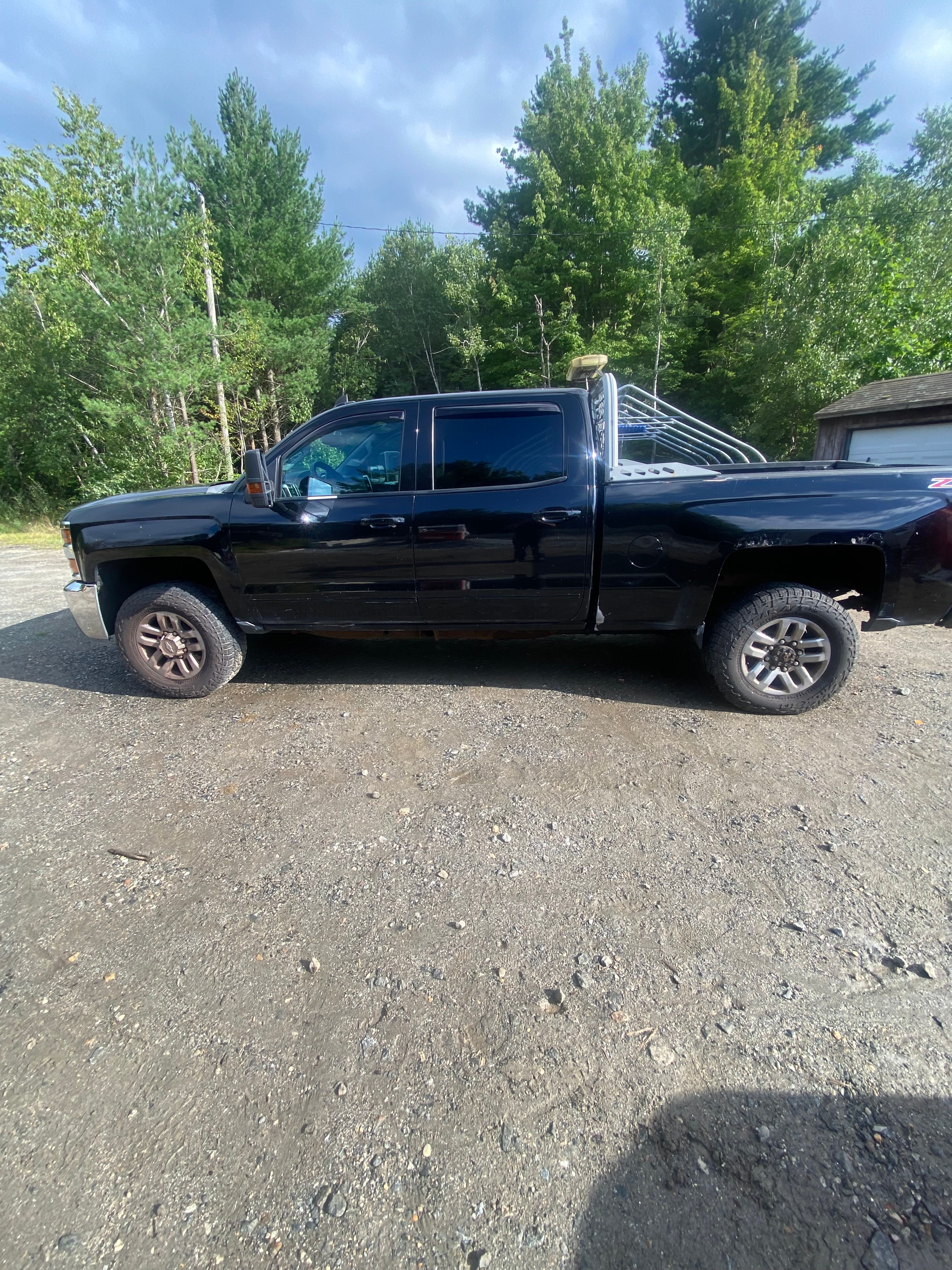 Used 2015 Chevrolet Silverado 3500 LT w/ LT Convenience Package AWD/4WD image 4