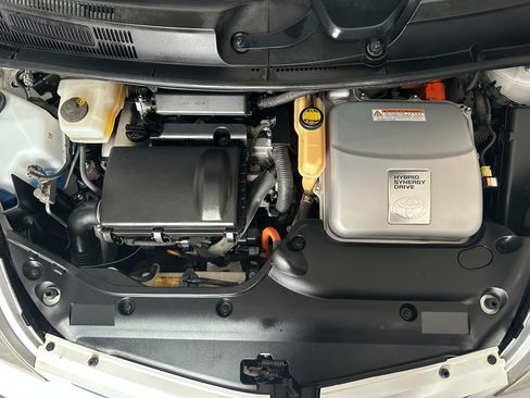 Used 2009 Toyota Prius Hatchback 4D image 15