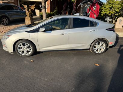 Used 2017 Chevrolet Volt Premier w/ Driver Confidence II Package