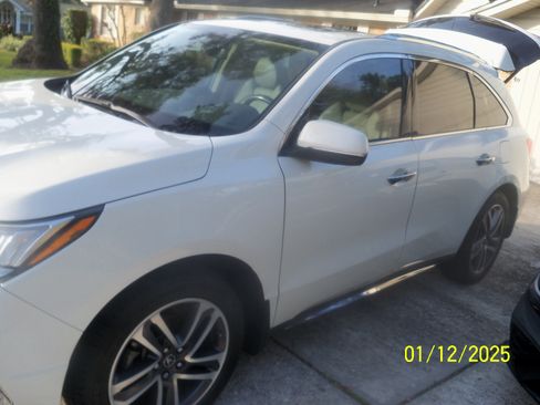 Used 2017 Acura MDX FWD w/ Advance Package image 17